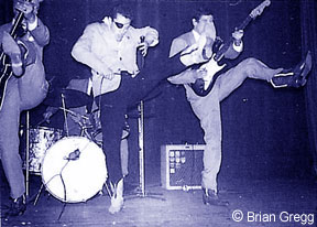 Johnny Kidd and The Pirates High Kicking